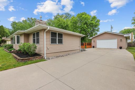 10101 Harrison Road, Bloomington, MN 55437