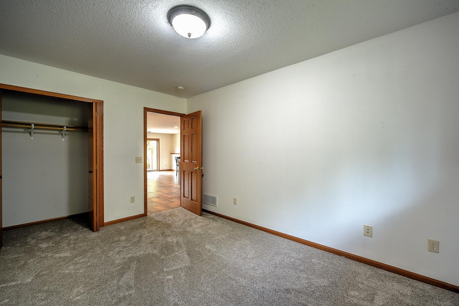 14686 Hwy 70-43.jpg