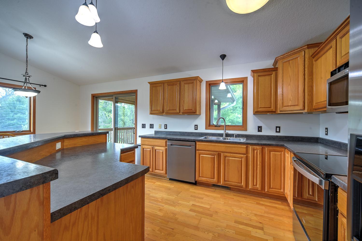 14686 Hwy 70-17.jpg
