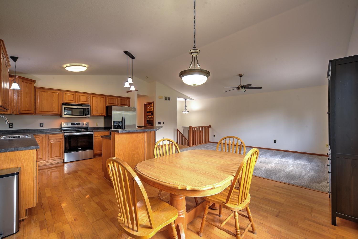 14686 Hwy 70-20.jpg