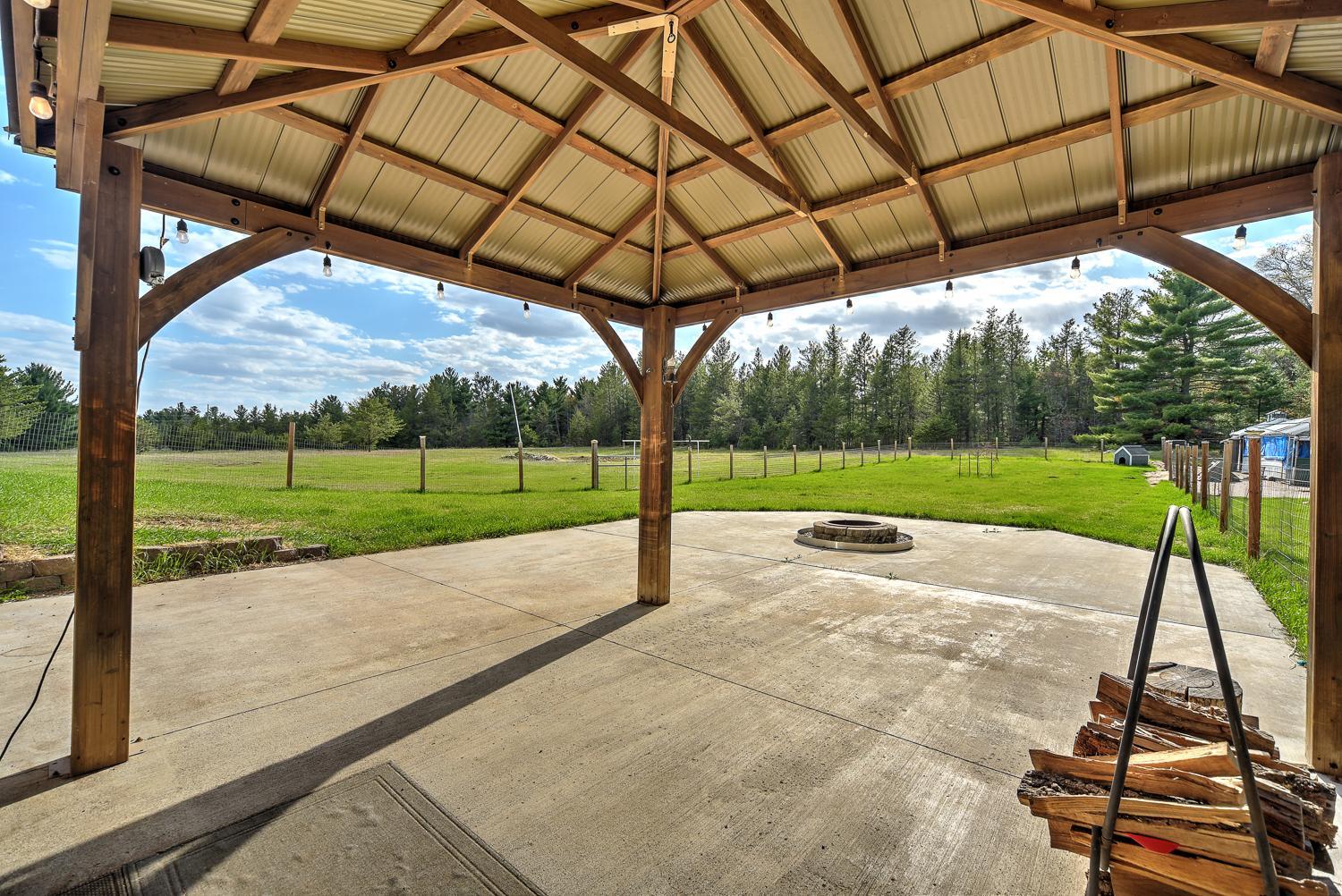 14686 Hwy 70-67.jpg