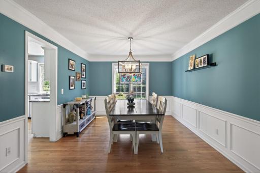 1807 Bromley Drive, Woodbury, MN 55125