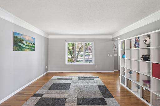 1807 Bromley Drive, Woodbury, MN 55125