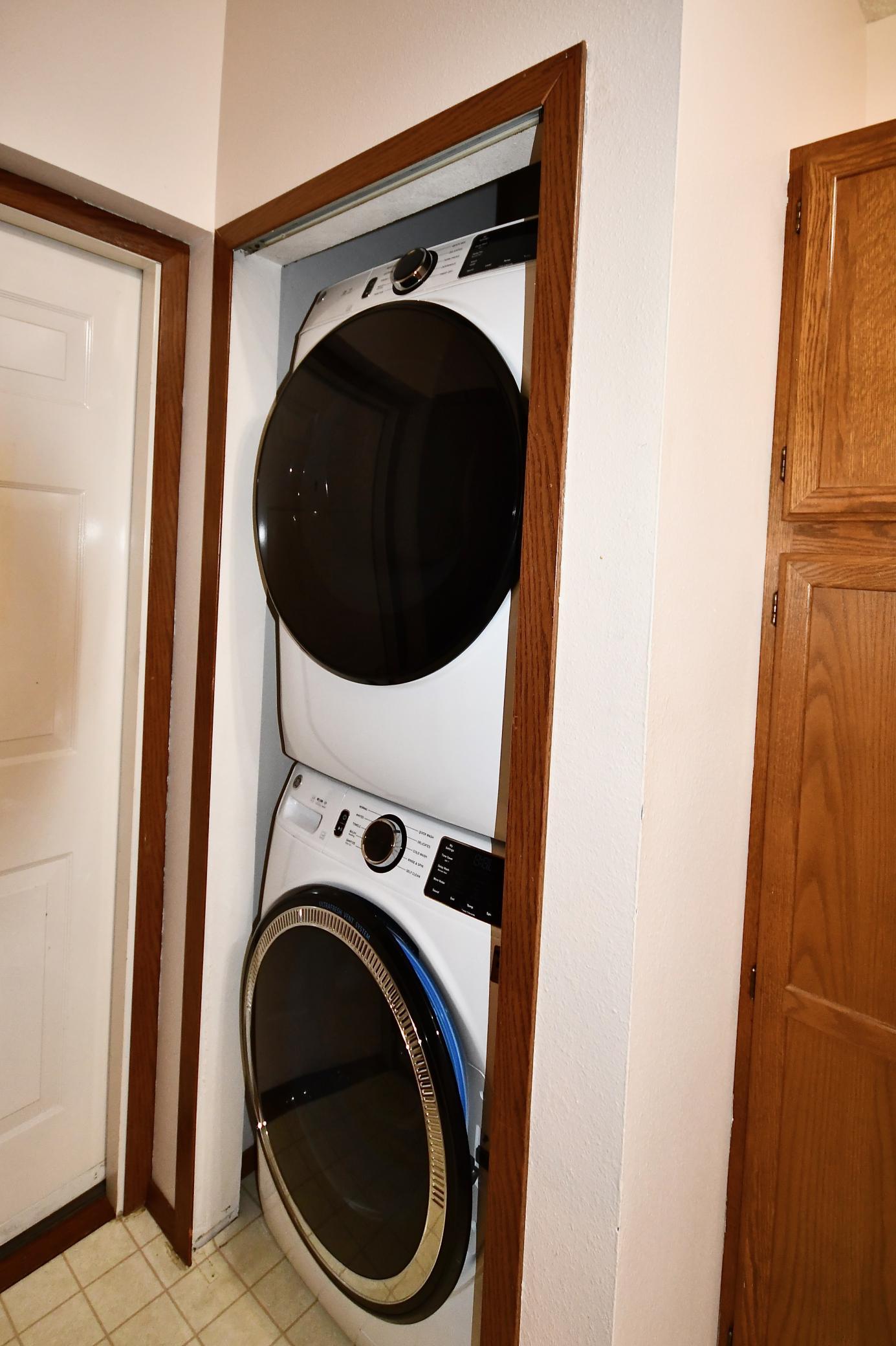 laundry main level