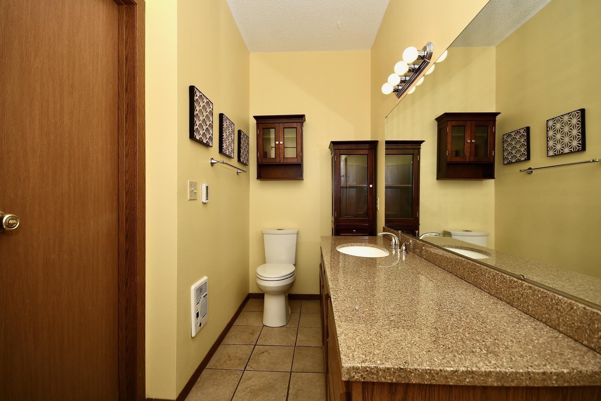 primary bathroom 2