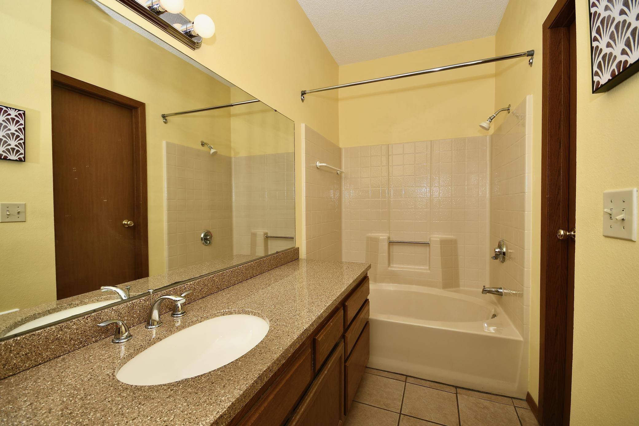 primary bathroom 2
