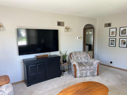 610 Lyon Avenue N, Canby, MN 56220