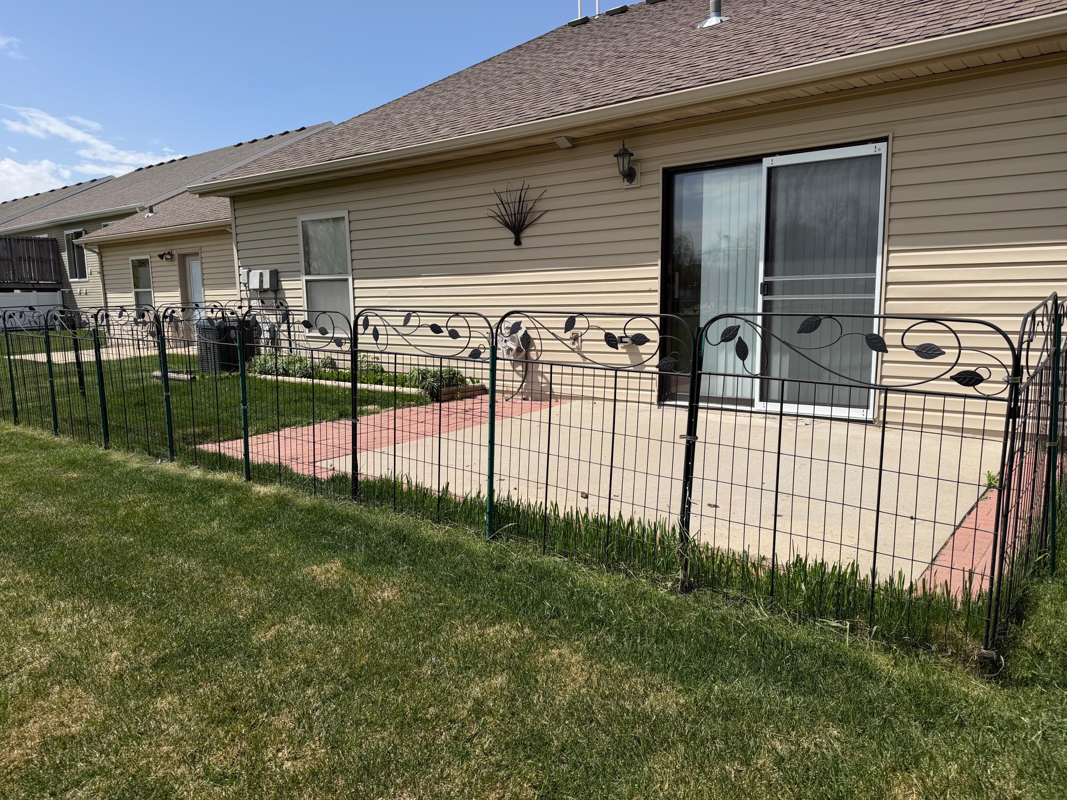 Removable fence can stay