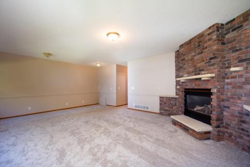 1524 Squirrels Nest Road, Kasota, MN 56050