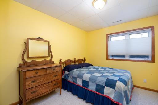 1524 Squirrels Nest Road, Kasota, MN 56050