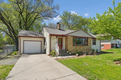 Photo for 4107 White Bear Avenue, White Bear Lake, MN 55110 - listing #7074480 4107 White Bear Avenue, White Bear Lake, MN 55110