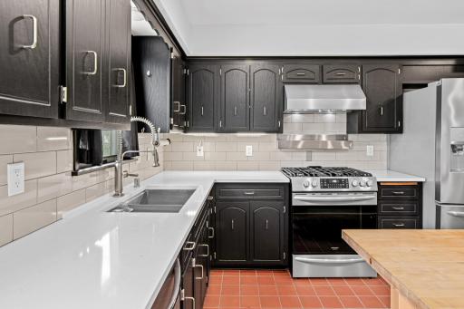 4936 Abbott Avenue N, Brooklyn Center, MN 55429