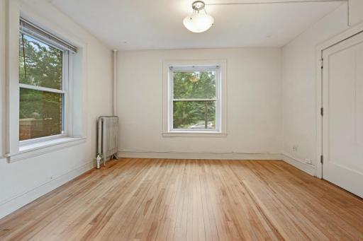 1401 Willow Street, 2, Minneapolis, MN 55403