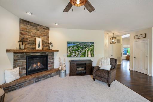 2442 Lacy Lane, Victoria, MN 55386