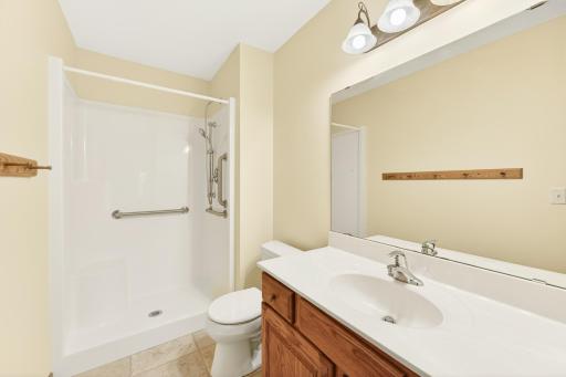 612 15 1/2 Avenue NW, Kasson, MN 55944