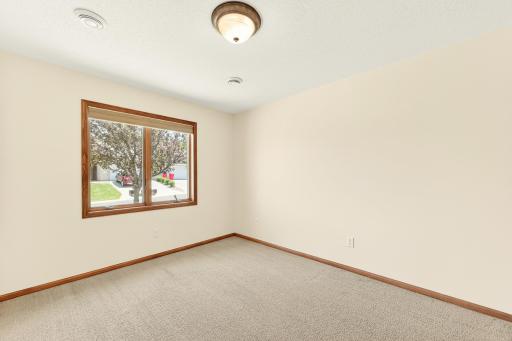 612 15 1/2 Avenue NW, Kasson, MN 55944