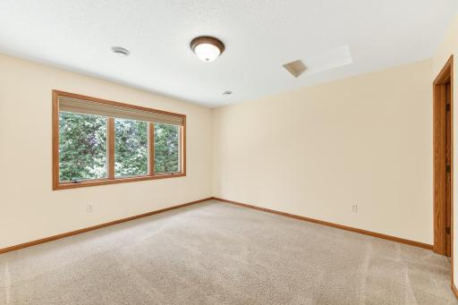 612 15 1/2 Avenue NW, Kasson, MN 55944