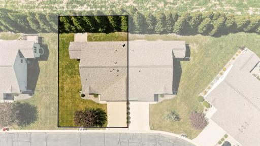 612 15 1/2 Avenue NW, Kasson, MN 55944