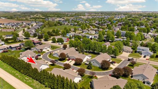 612 15 1/2 Avenue NW, Kasson, MN 55944