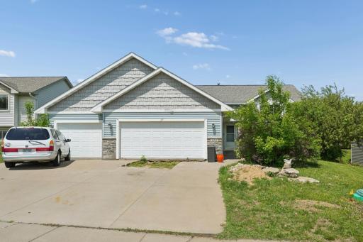 2711 Hilltop Lane, River Falls, WI 54022
