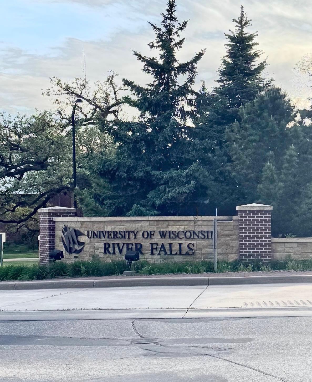 UW River Falls