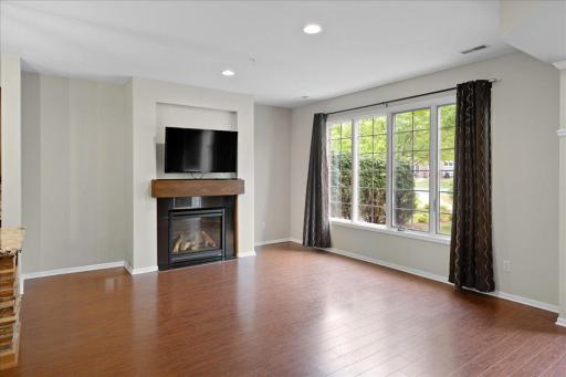 12401 Flanders Court NE, C, Minneapolis, MN 55449