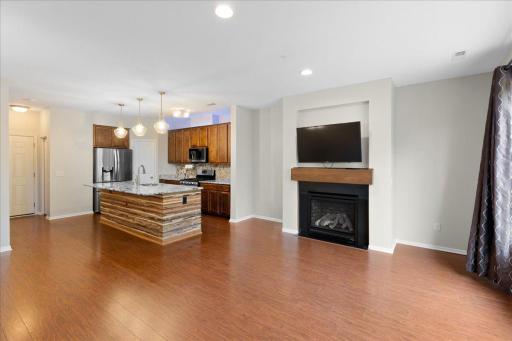 12401 Flanders Court NE, C, Minneapolis, MN 55449