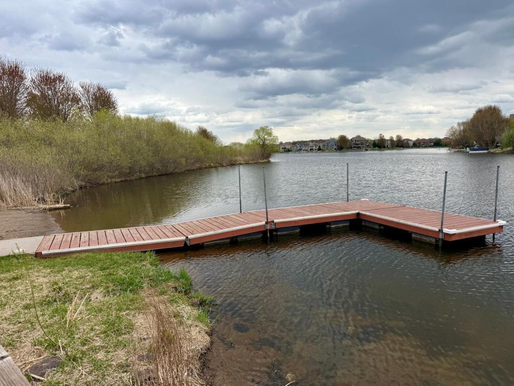 Community Dock Access and Outdoor Activities Nearby