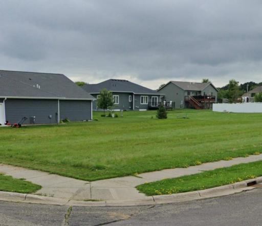 396 Hickory Lane NE, Owatonna, MN 55060