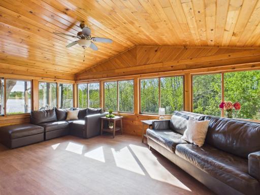 28768 Lakewood Drive NW, Isanti, MN 55040