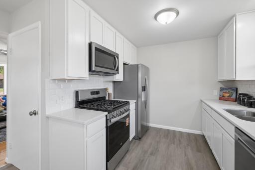 2203 Maryland Avenue E, Saint Paul, MN 55119