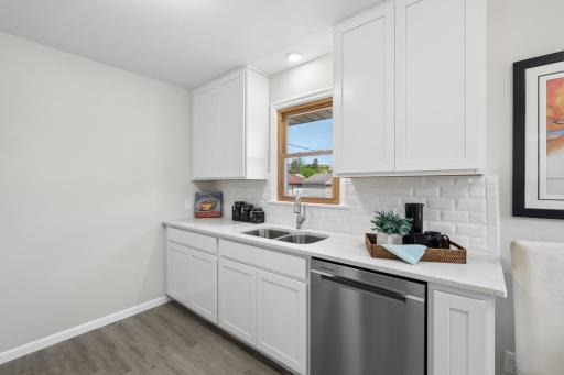 2203 Maryland Avenue E, Saint Paul, MN 55119