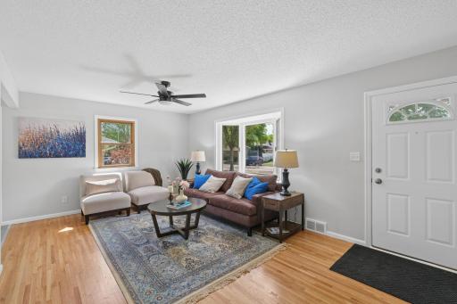 2203 Maryland Avenue E, Saint Paul, MN 55119