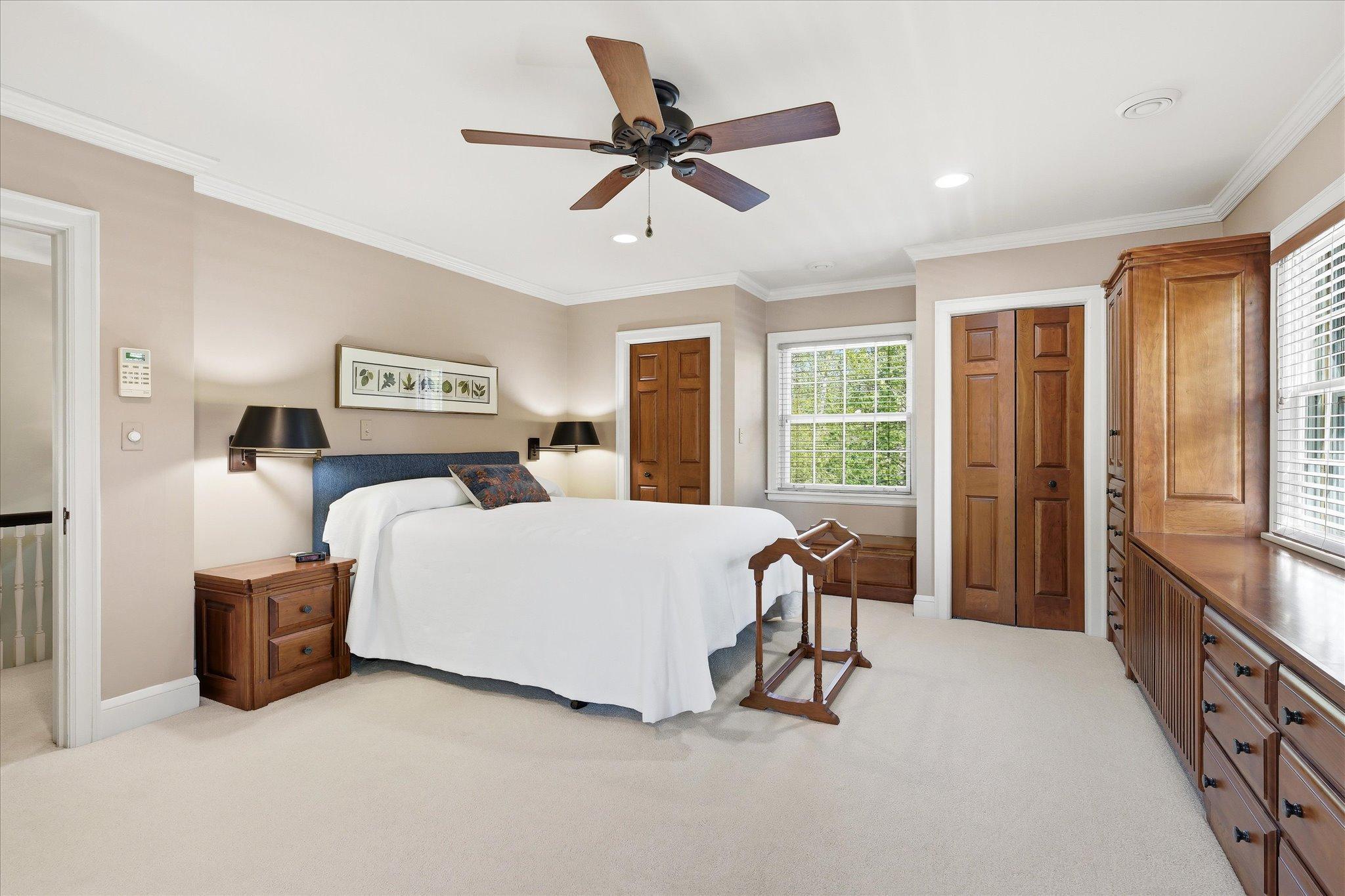 42-5027 3rd Ave S [3037115]- 042.jpg