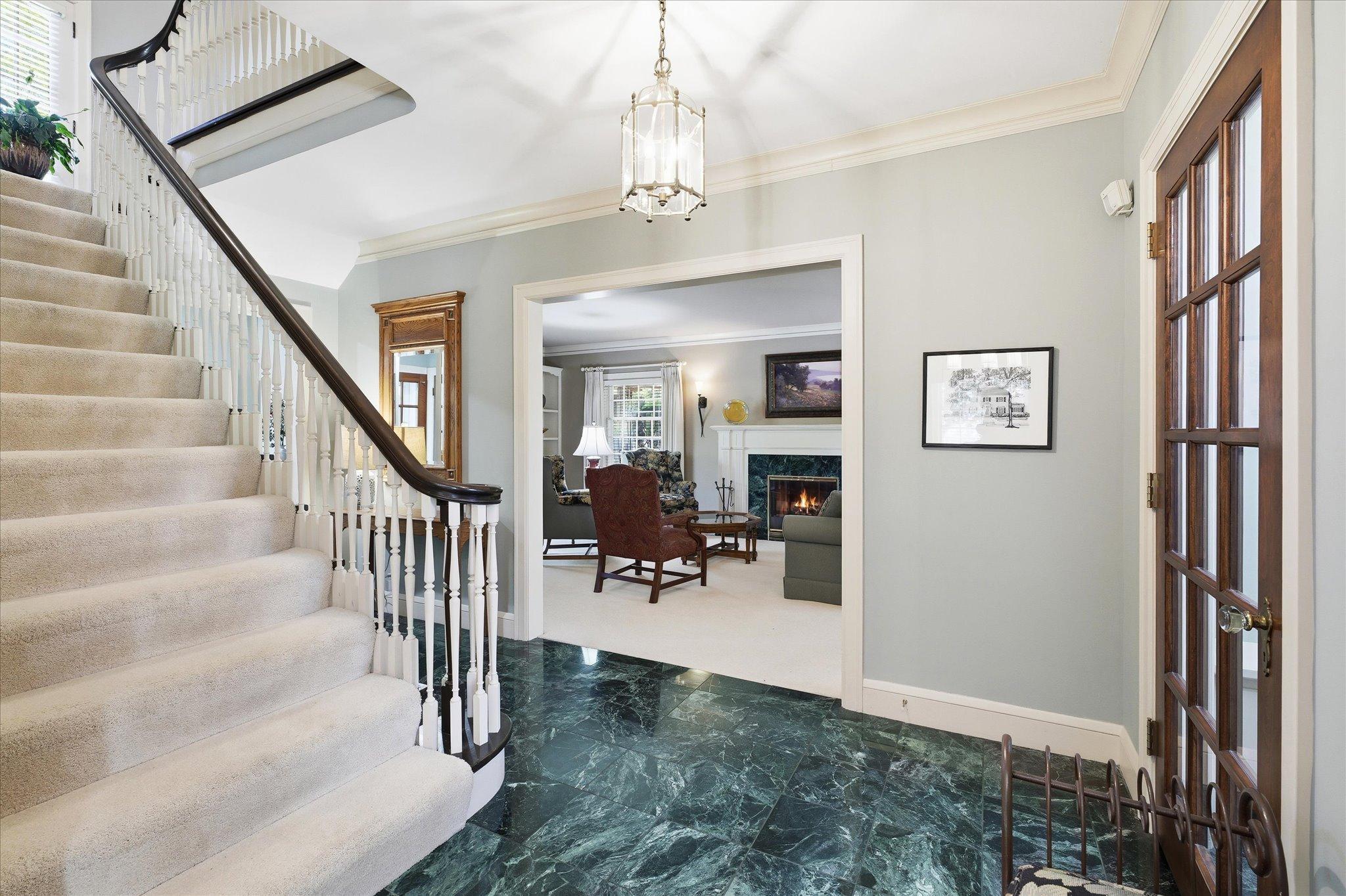 07-5027 3rd Ave S [3037115]- 007.jpg