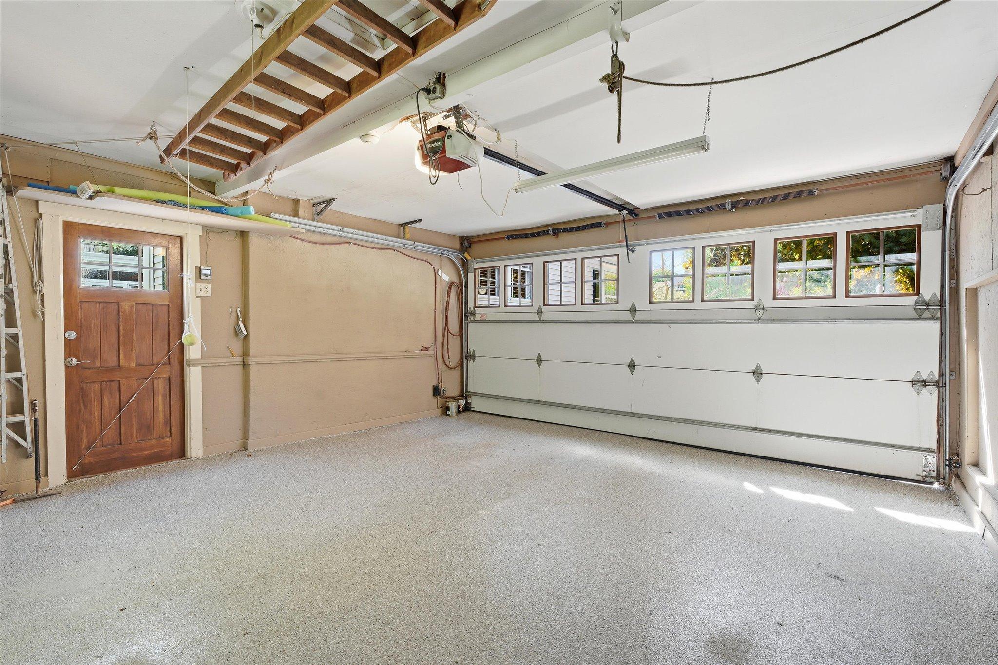 64-5027 3rd Ave S [3037115]- 064.jpg
