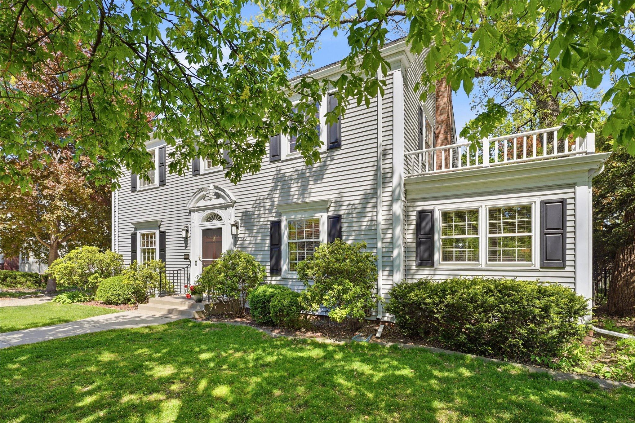 03-5027 3rd Ave S [3037115]- 003.jpg