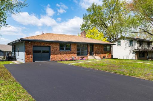 2843 Churchill Street, Saint Paul, MN 55113