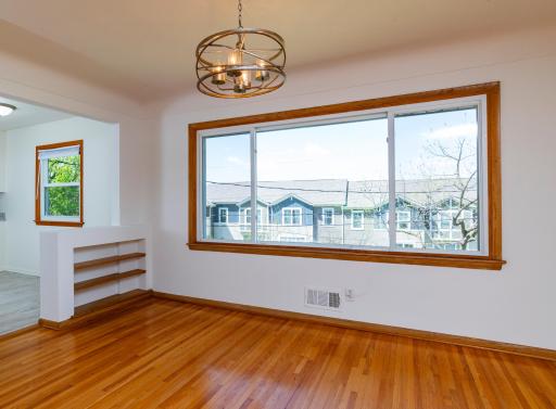 2843 Churchill Street, Saint Paul, MN 55113