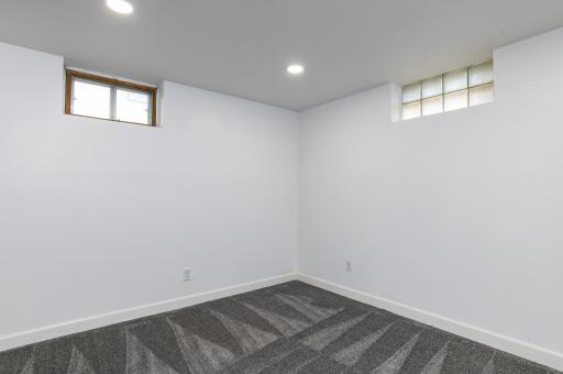 2843 Churchill Street, Saint Paul, MN 55113