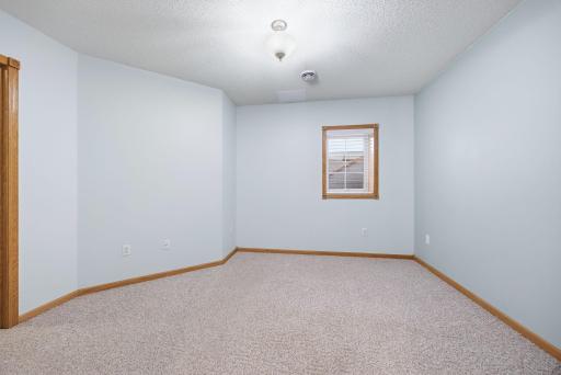 1013 Prairie View Drive SW, Hutchinson, MN 55350