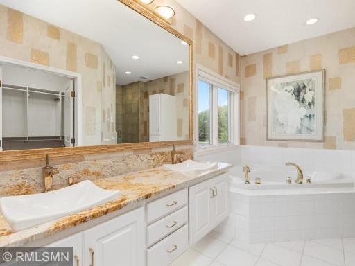 4085 Everest Lane N, Minneapolis, MN 55446