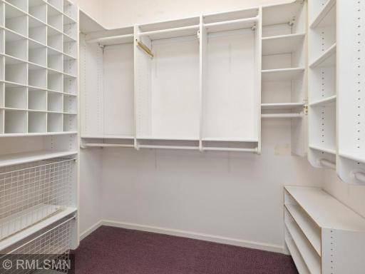 4085 Everest Lane N, Minneapolis, MN 55446