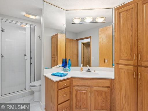 4085 Everest Lane N, Minneapolis, MN 55446