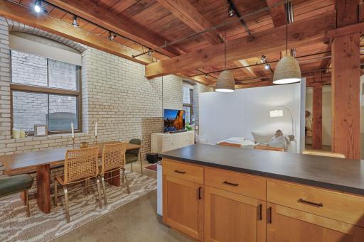 127 5th St NE, G04, Minneapolis, MN 55413