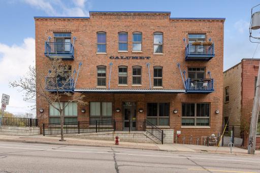 127 5th St NE, G04, Minneapolis, MN 55413