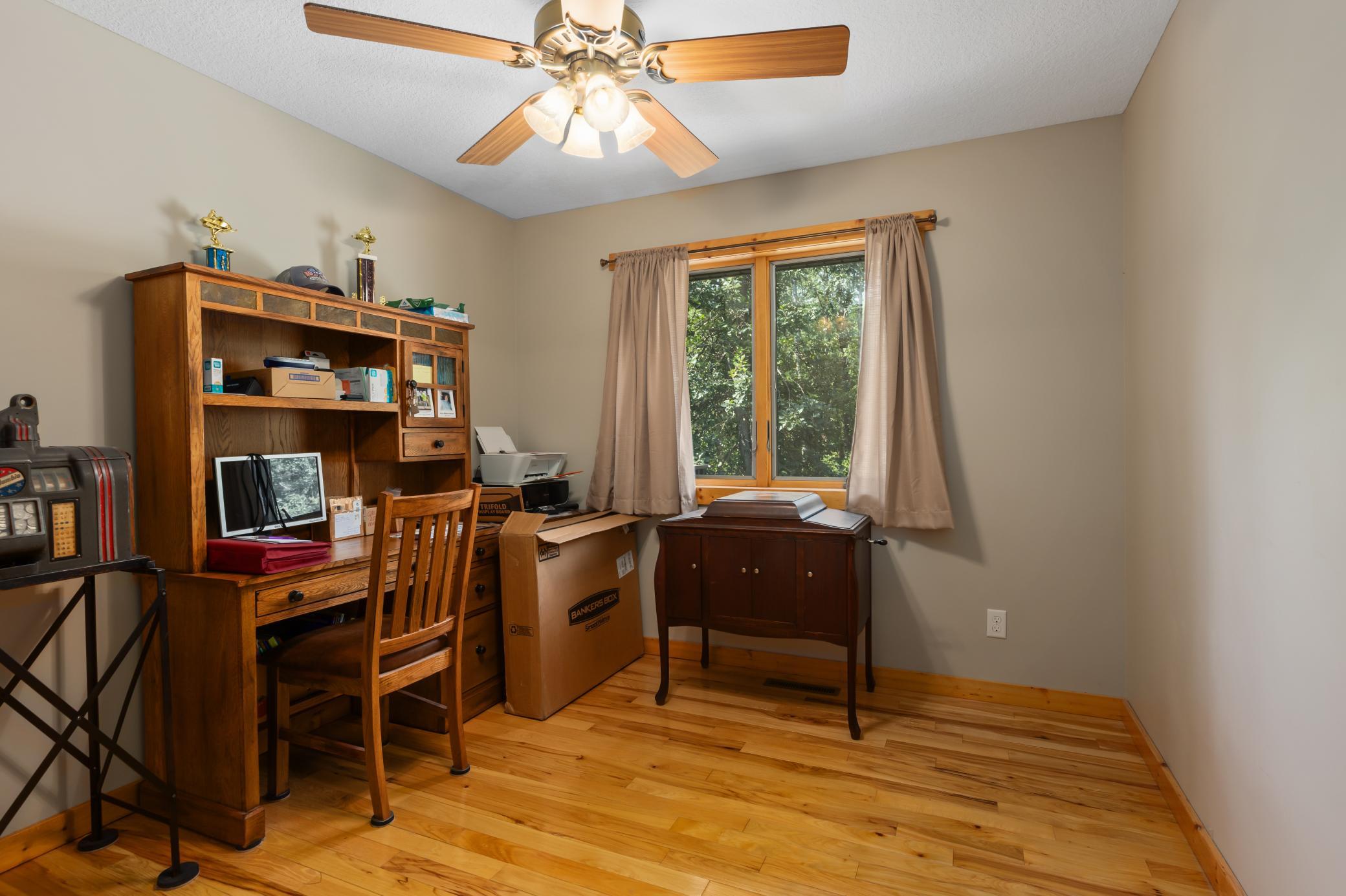 Office Upper