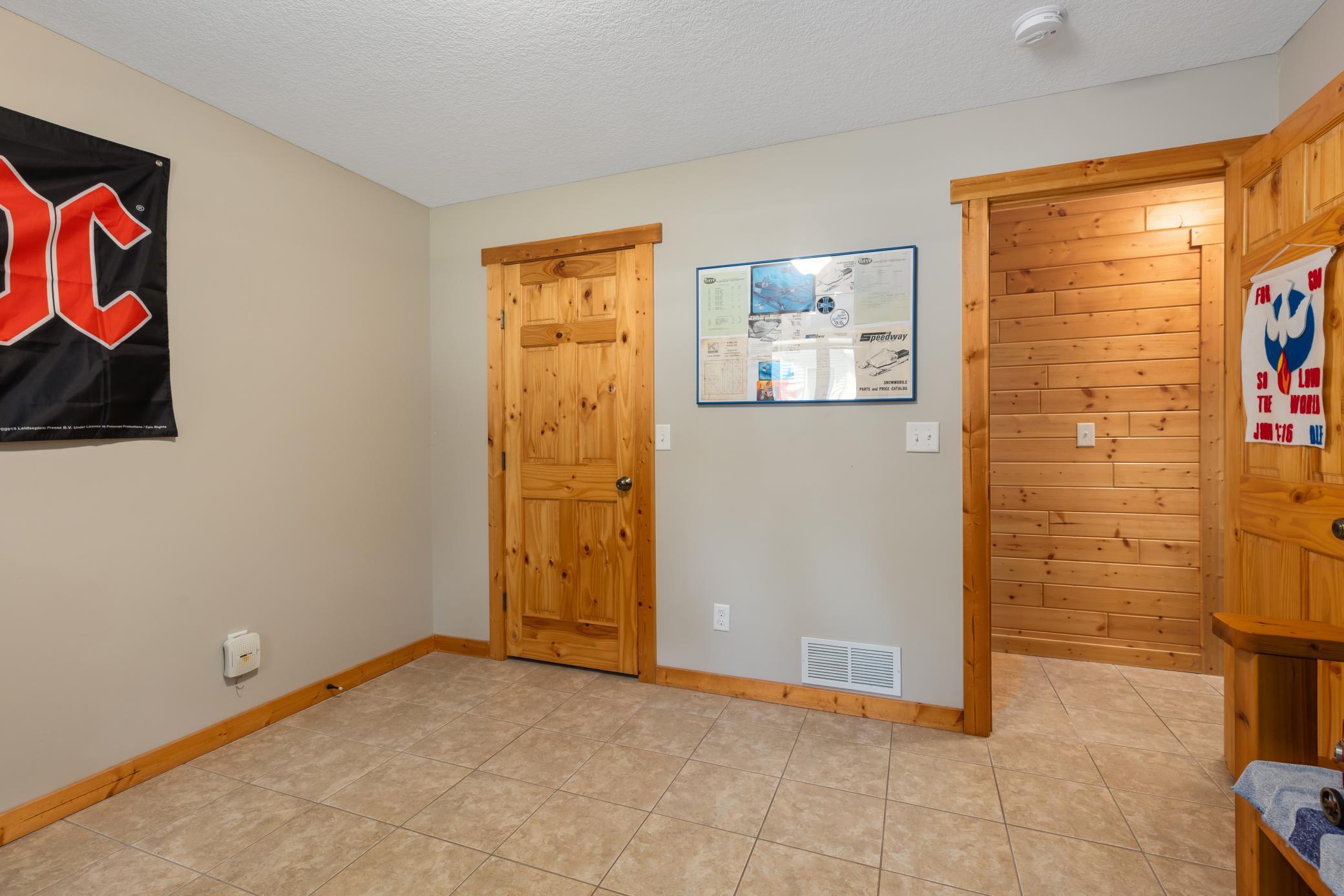 Bedroom Lower