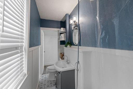 3547 Main Street NE, Minneapolis, MN 55418