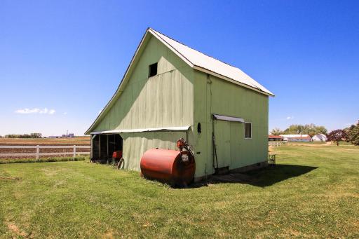 17242 Garden Avenue, Lester Prairie, MN 55354